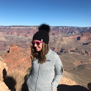 Meet your Posher, Ally